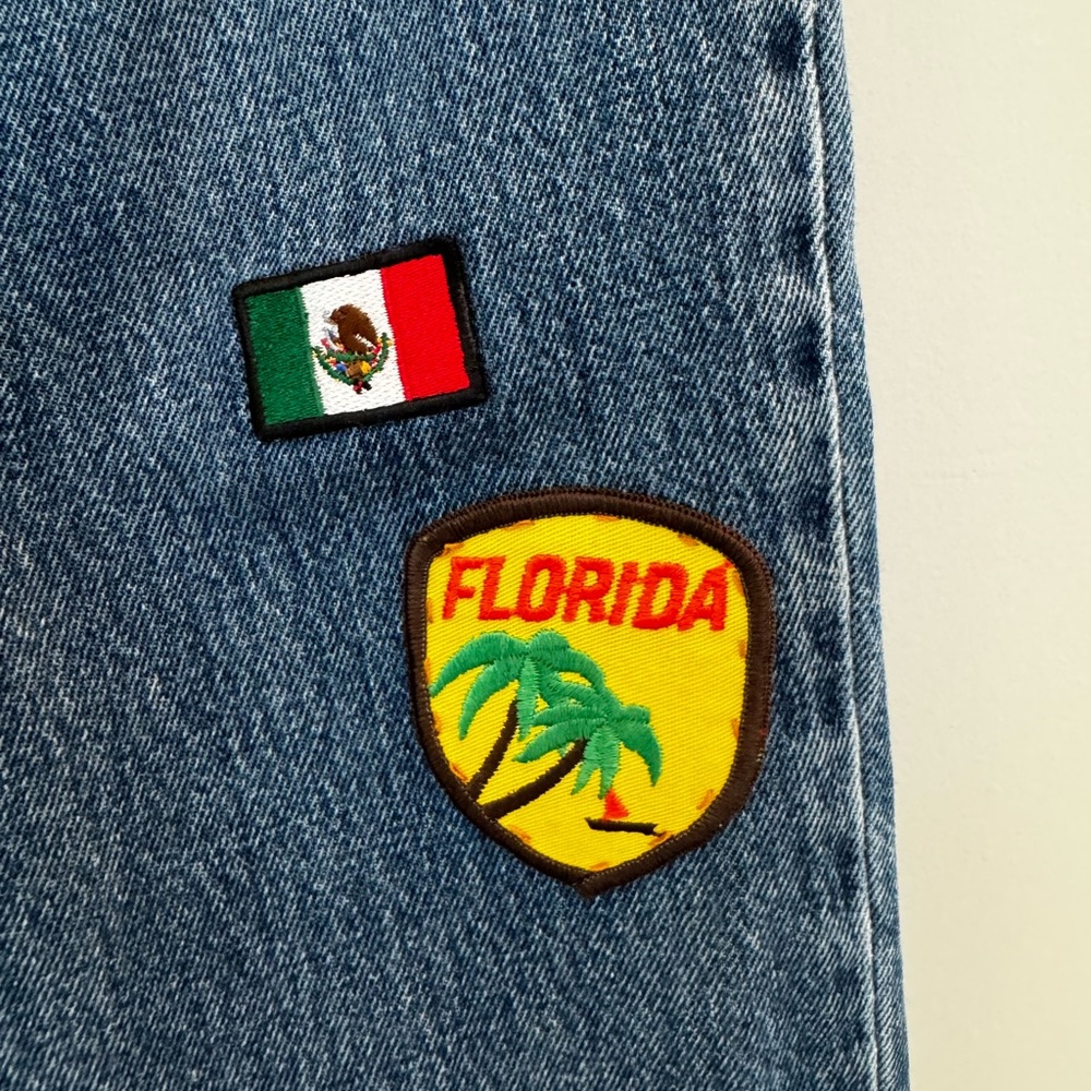 Custom Levi’s 550s Patch Jeans - Picture 4 of 7